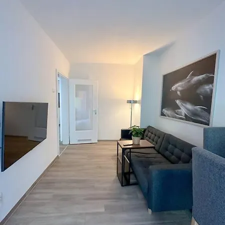 Apprtment With Netflix, 2tv Essen
